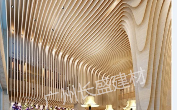 弧形鋁方通淺色吊頂 弧形鋁方通淺色吊頂